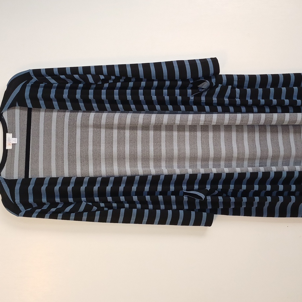 LuLaRoe "Sarah" Black & Blue L/S Duster Cardigan in Size Large